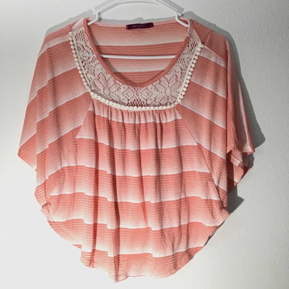 Julie’s closet women’s flare sleeve top